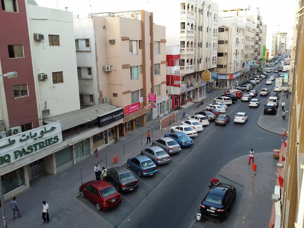 Atlas Hotel Manama Exterior photo