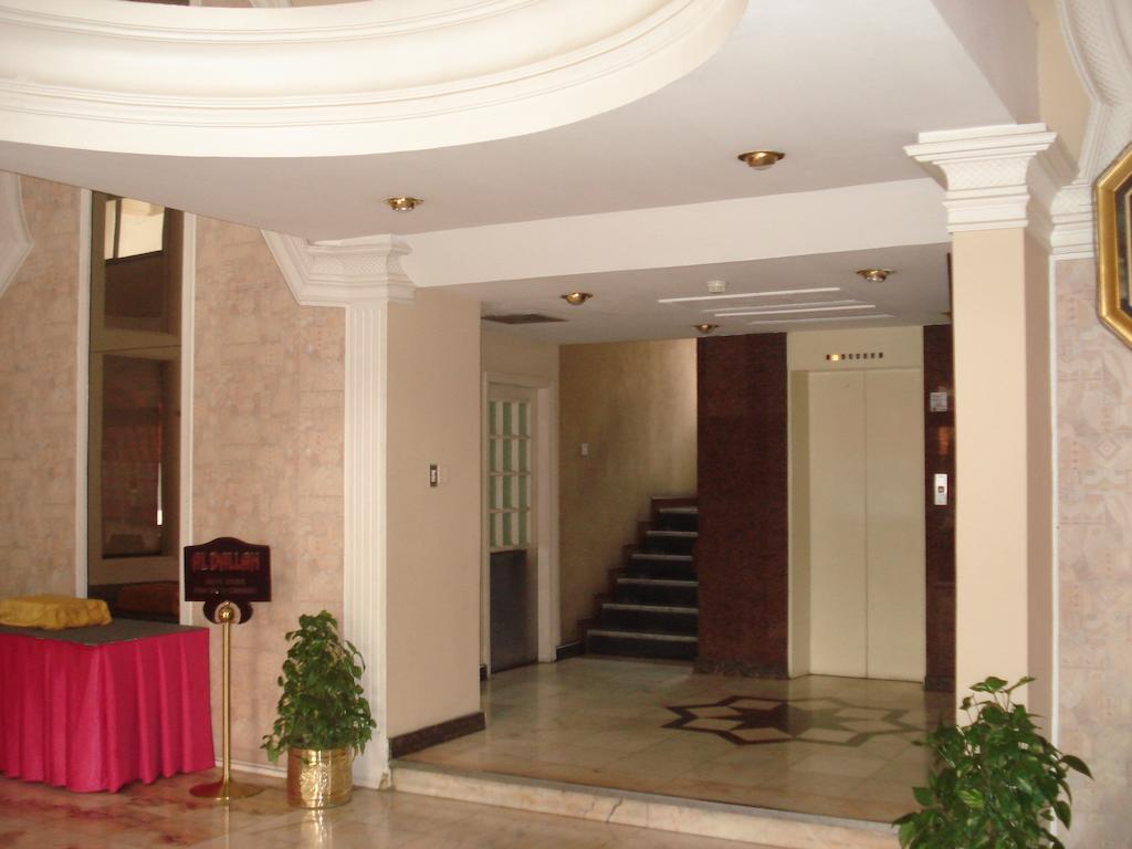 Atlas Hotel Manama Exterior photo